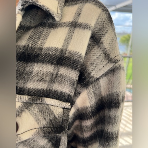 ZARA Womens Plaid Overshirt Shacket
Black White Wool Blend Coat - Picture 4 of 6